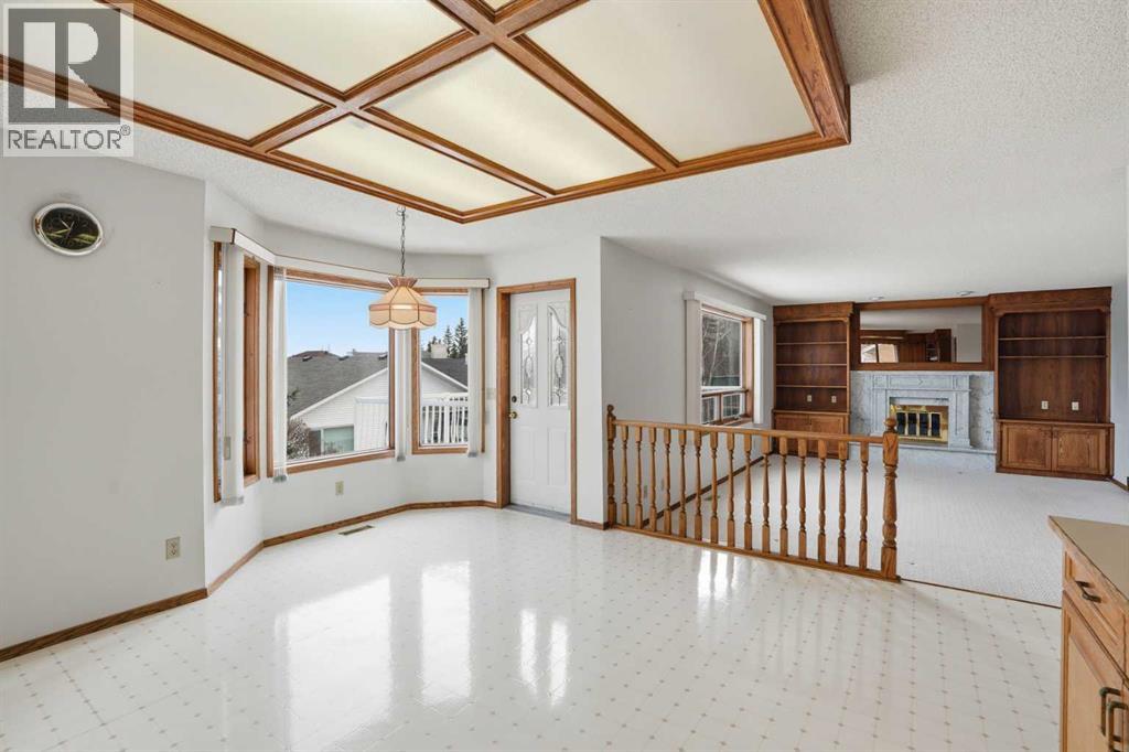 163 Sandringham Road NW, Calgary, Alberta  T3K 3Y5 - Photo 14 - A2302839