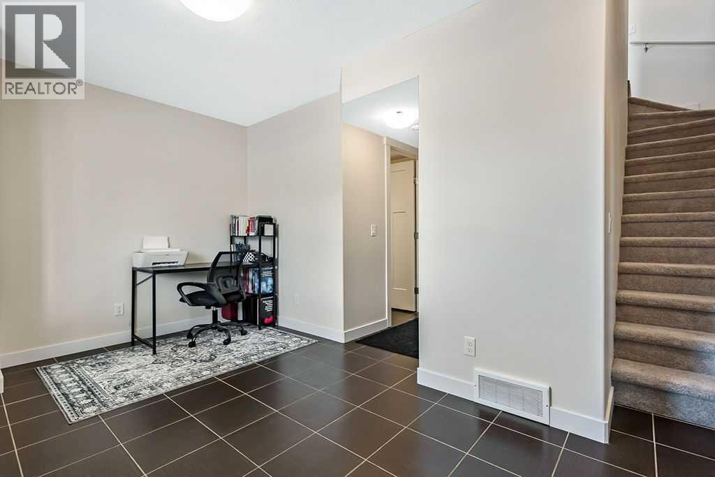 1617 Symons Valley Parkway NW, Calgary, Alberta  T3P 0R9 - Photo 4 - A2302852