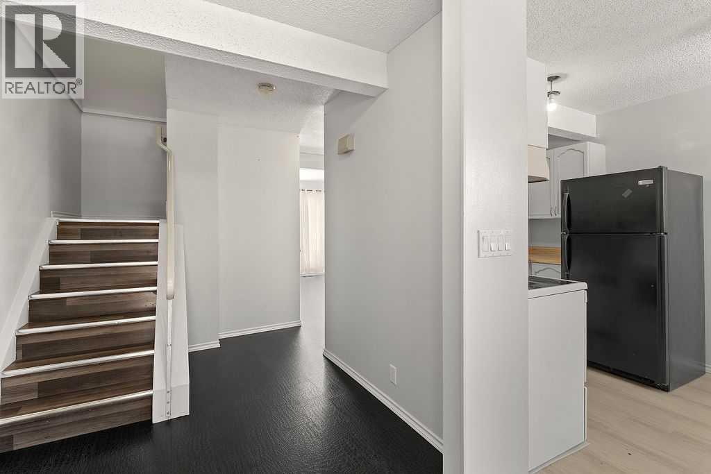 56, 5520 1 Avenue Se, Calgary, Alberta  T2A 5Z7 - Photo 3 - A2302865