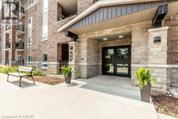 456 Lorne Avenue Unit# 103, Stratford, Ontario  N5A 6S4 - Photo 2 - 40823262
