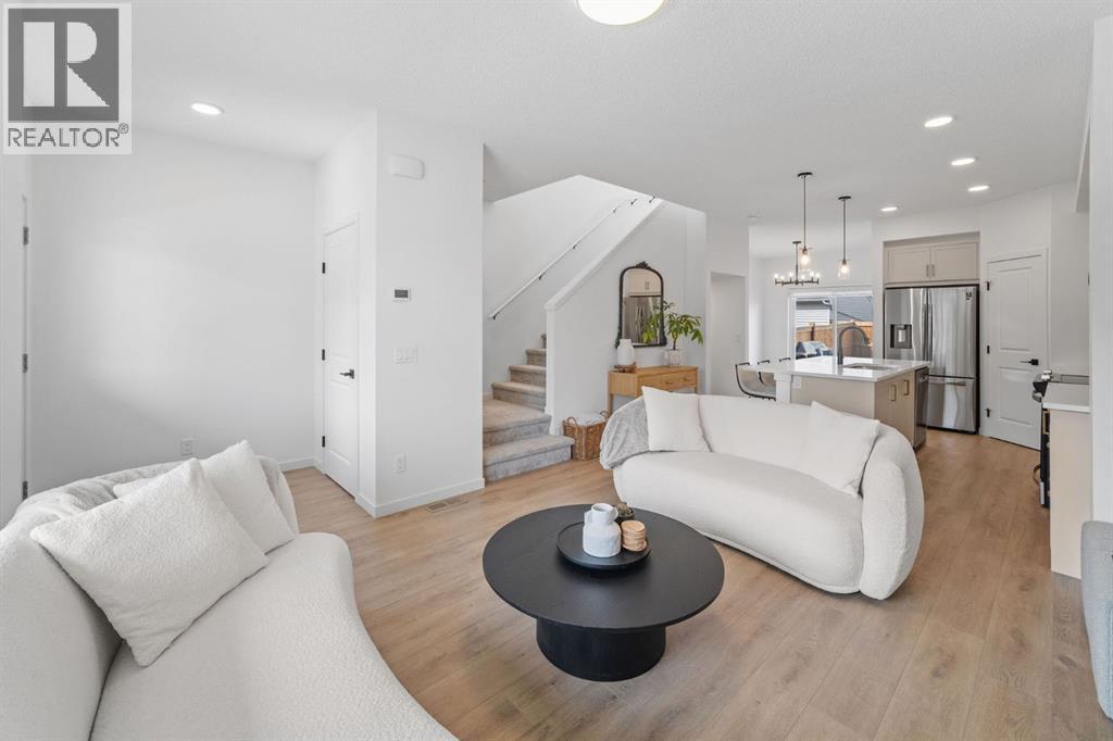 21 Sage Hill Path Nw, Calgary, Alberta  T3R 2A7 - Photo 6 - A2303335