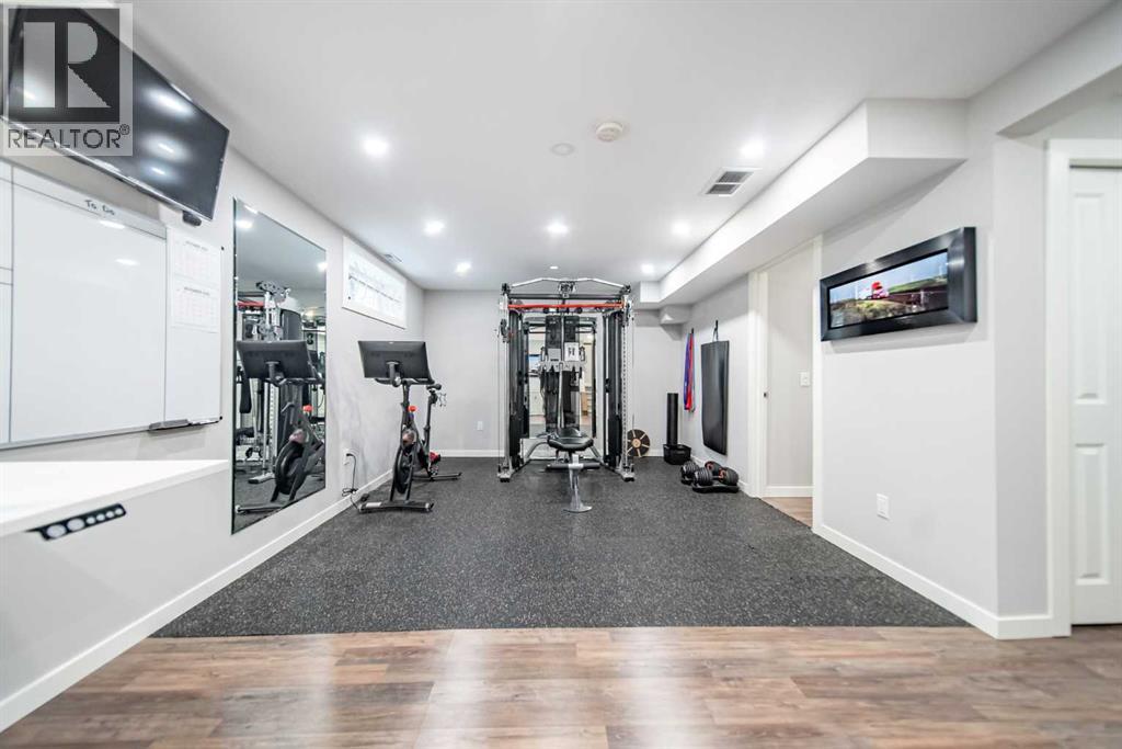 17 Hidden Close NW, Calgary, Alberta  T3A 5P4 - Photo 35 - A2303389