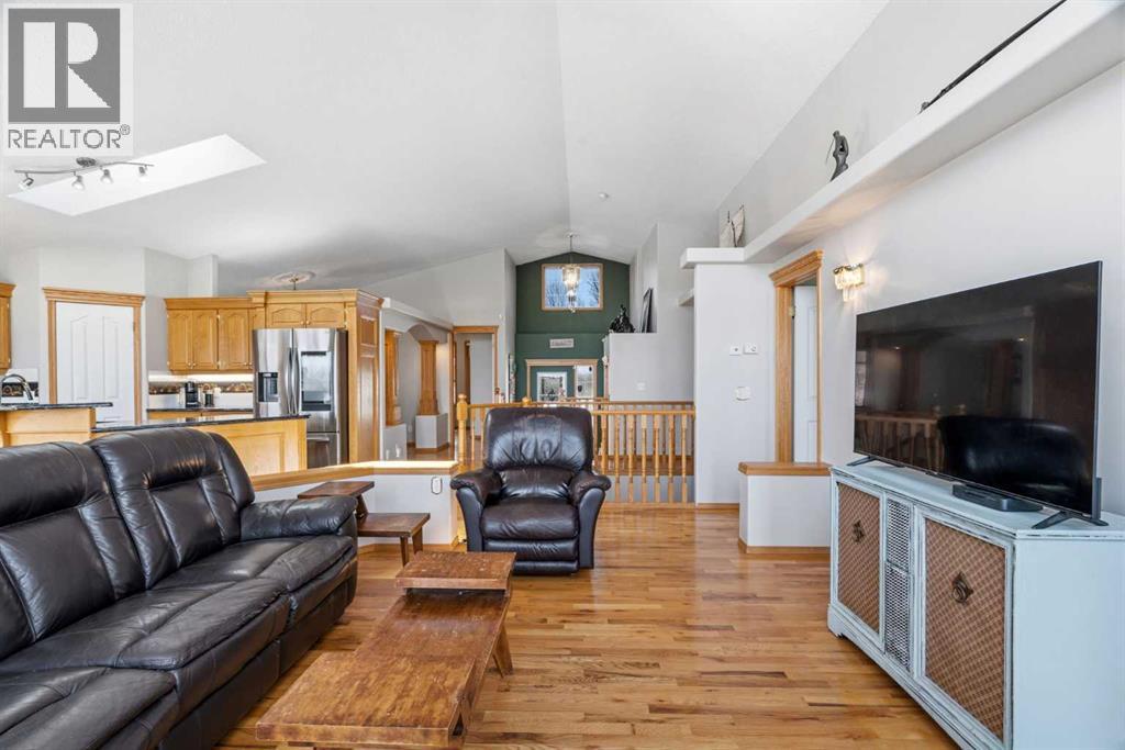 15 Cambridge Glen Drive, Strathmore, Alberta  T1P 1N3 - Photo 13 - A2303433