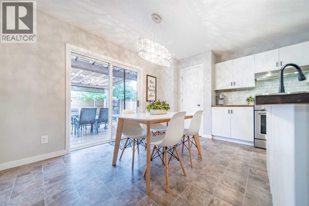 17 Hidden Close NW, Calgary, Alberta  T3A 5P4 - Photo 18 - A2303389