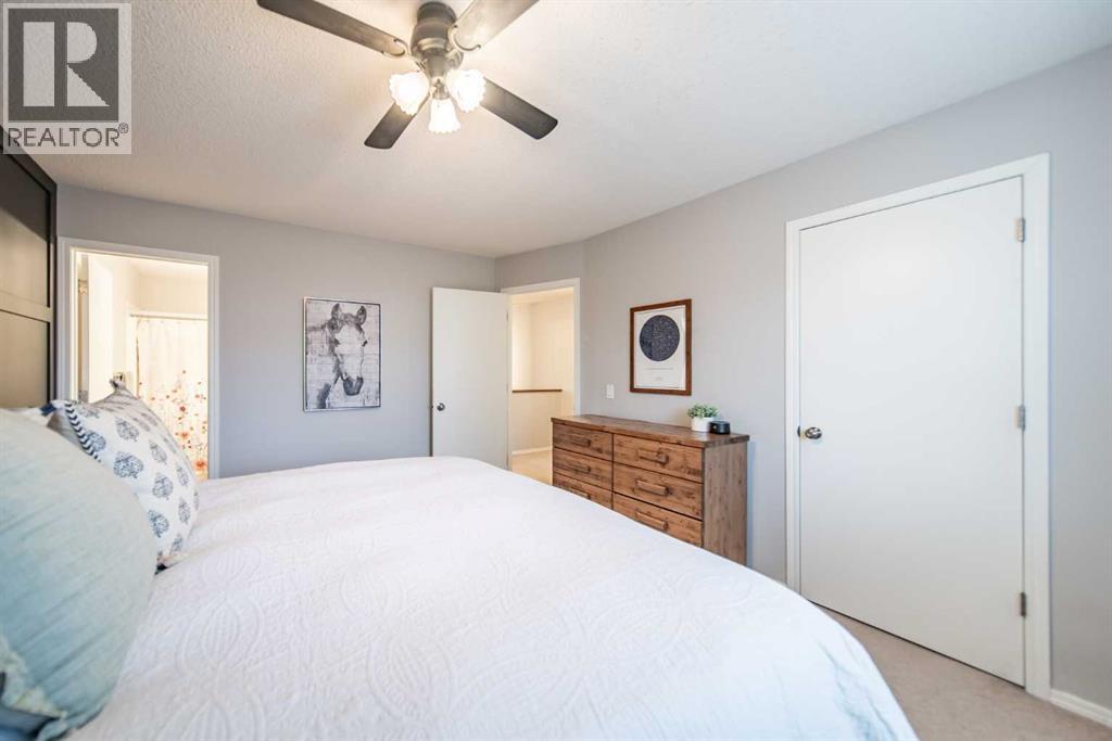 17 Hidden Close NW, Calgary, Alberta  T3A 5P4 - Photo 26 - A2303389