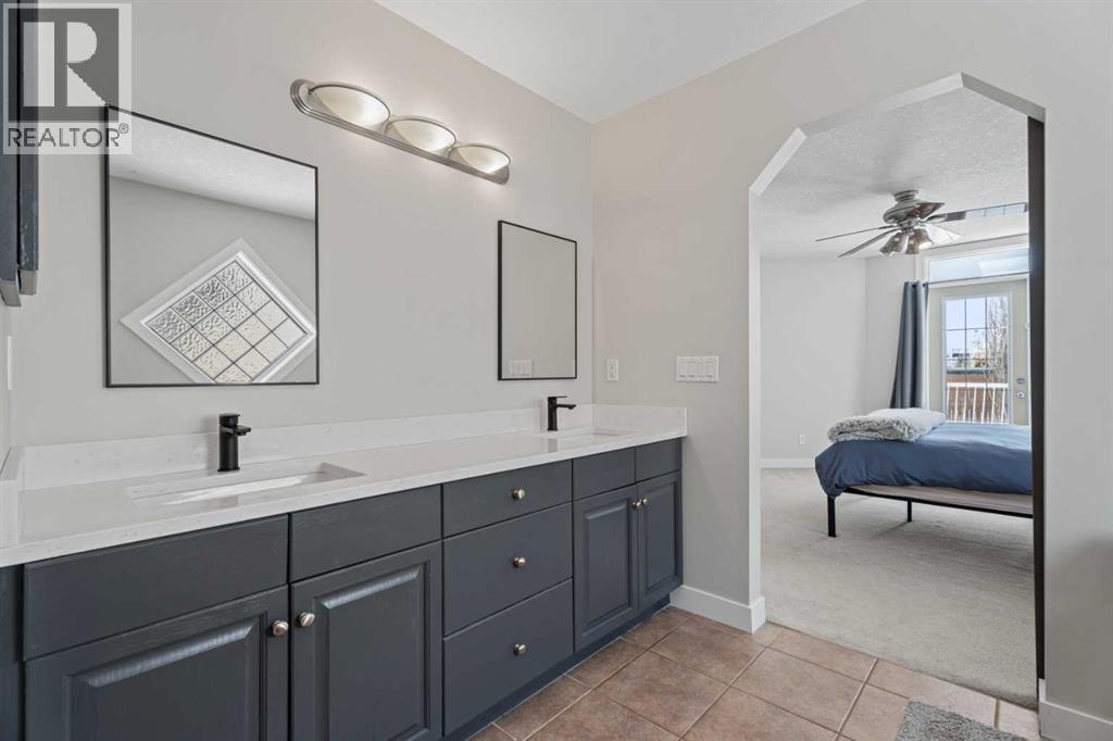 611 Cavendish Beach Bay, Chestermere, Alberta  T1X 1H9 - Photo 29 - A2303442