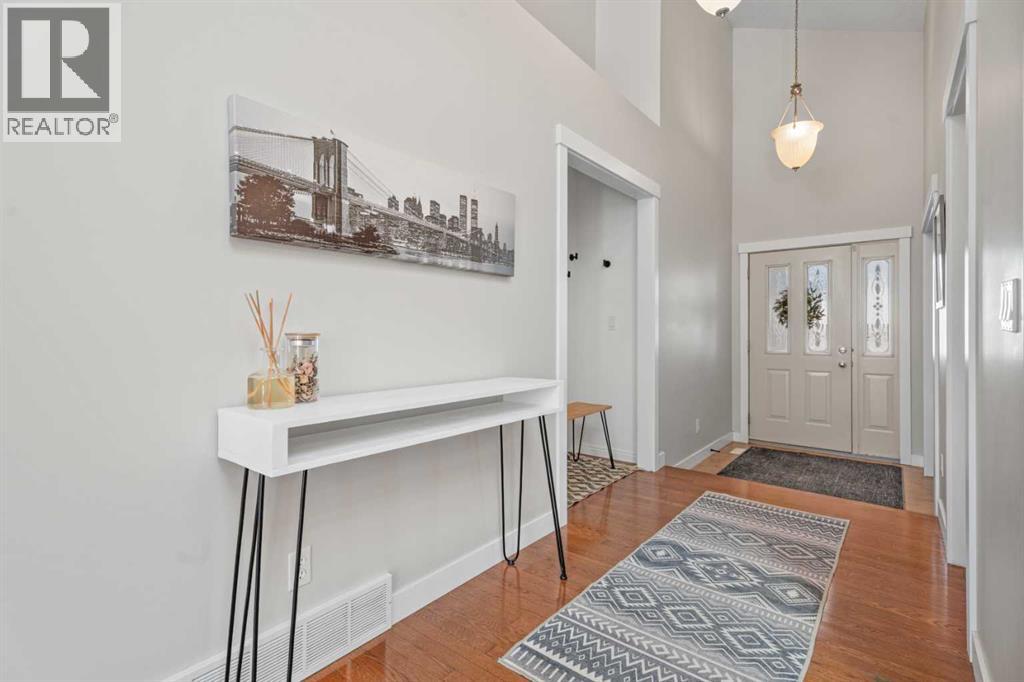 611 Cavendish Beach Bay, Chestermere, Alberta  T1X 1H9 - Photo 9 - A2303442