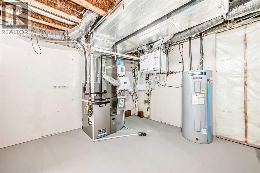 19 Rowley Common Nw, Calgary, Alberta  T3L 0G4 - Photo 38 - A2303482