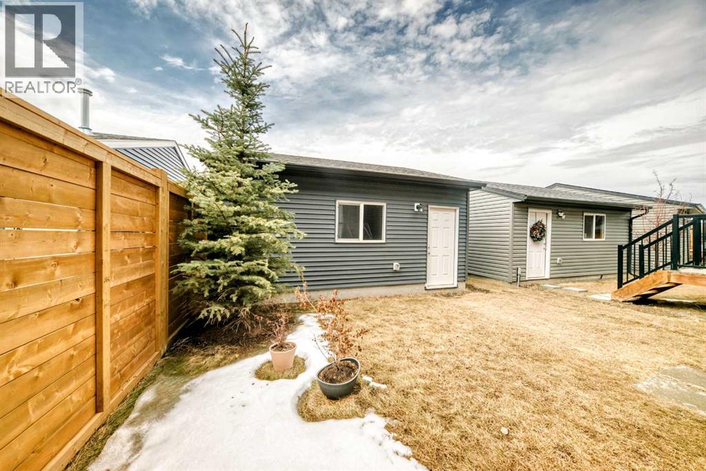 19 Rowley Common Nw, Calgary, Alberta  T3L 0G4 - Photo 42 - A2303482