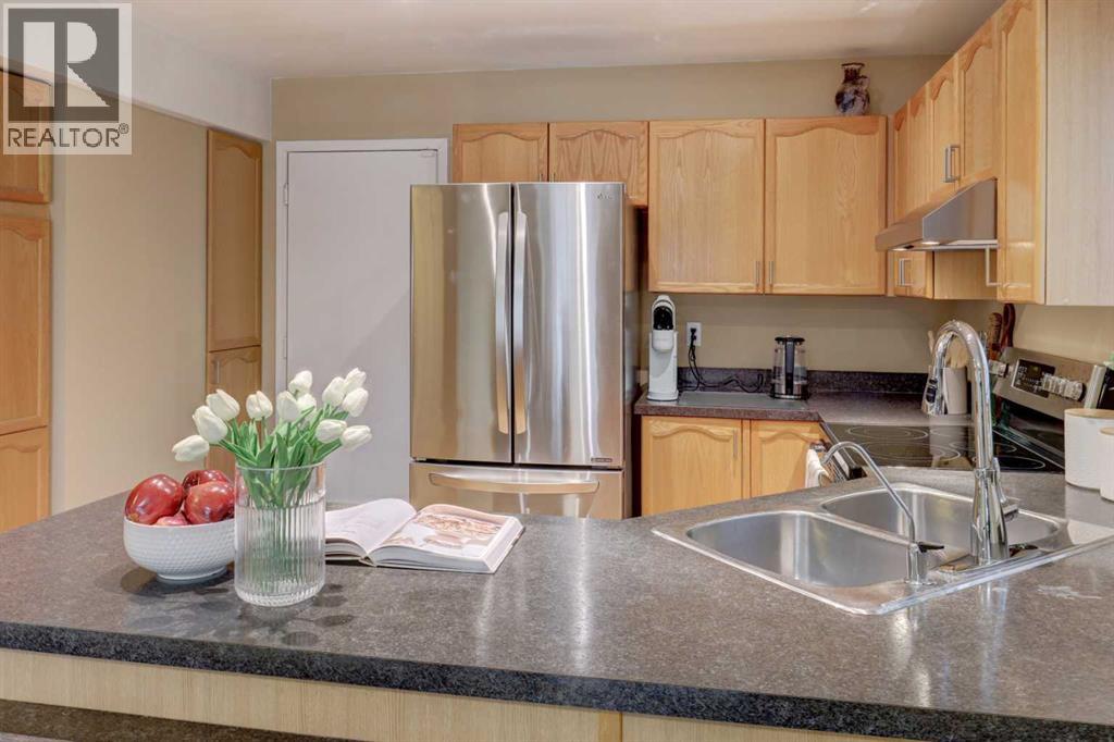 135 Coverdale Court Ne, Calgary, Alberta  T3K 4J7 - Photo 12 - A2303594