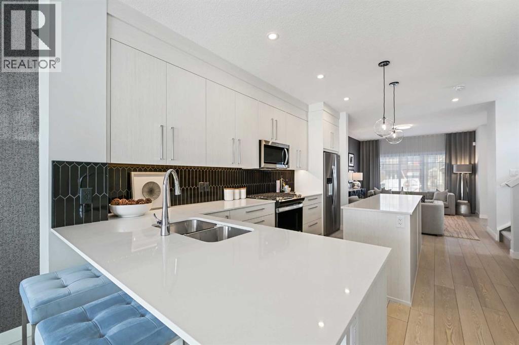 9941 Huxley Drive Ne, Calgary, Alberta  T2A 8C3 - Photo 6 - A2303664