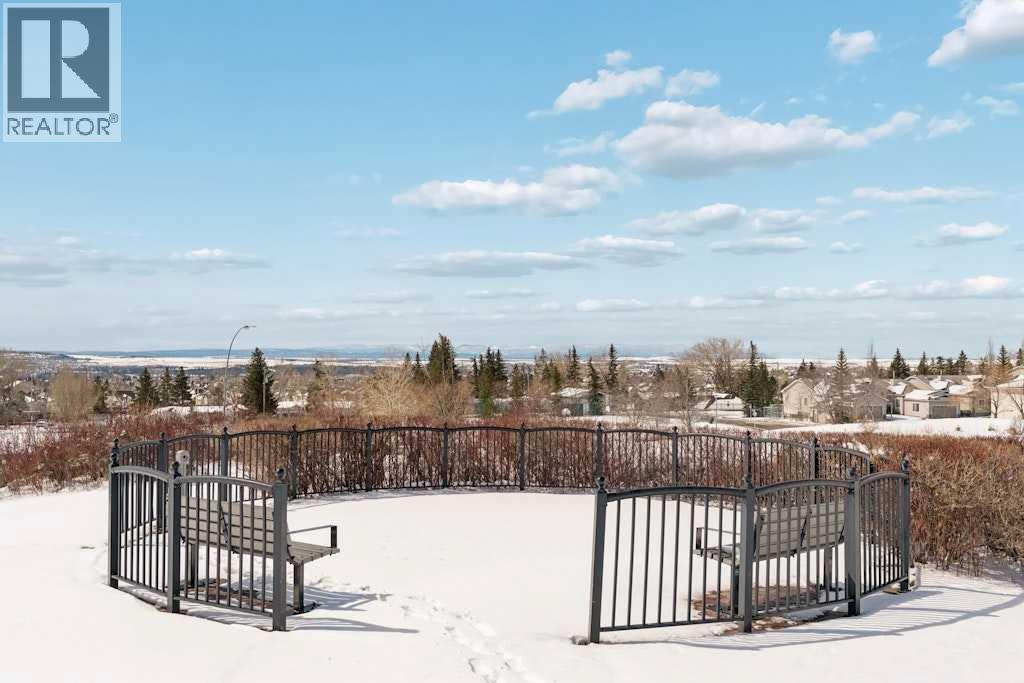 202, 345 Rocky Vista Park Nw, Calgary, Alberta  T3G 5K6 - Photo 30 - A2303641