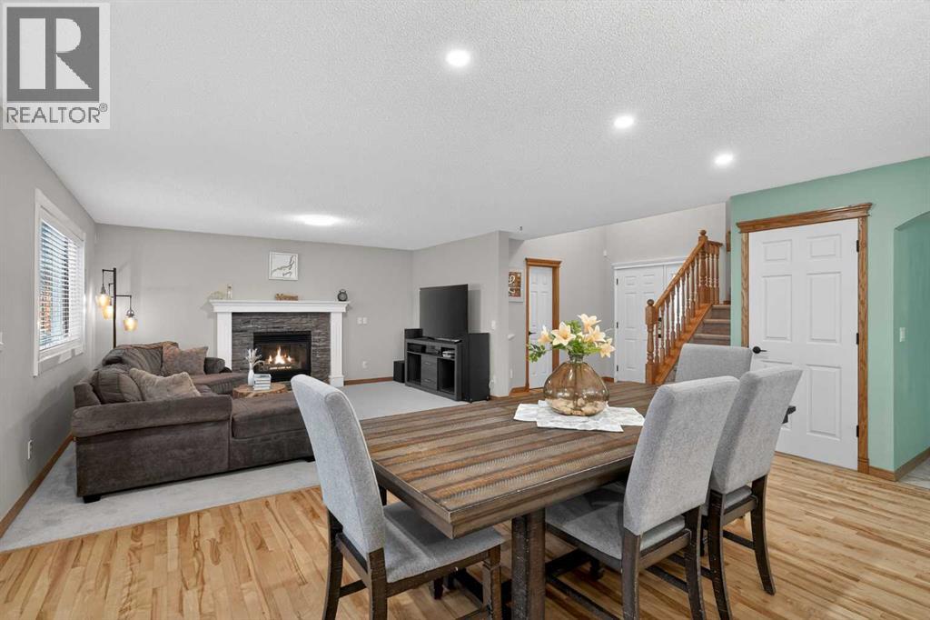 112 West Creek Close, Chestermere, Alberta  T1X 1M2 - Photo 9 - A2303728