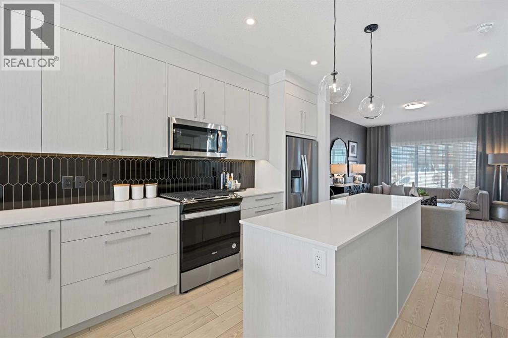 9941 Huxley Drive Ne, Calgary, Alberta  T2A 8C3 - Photo 5 - A2303664