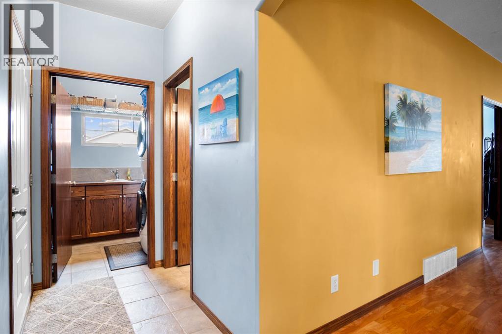 41 Stromsay Gate, Carstairs, Alberta  T0M 0N0 - Photo 7 - A2303750