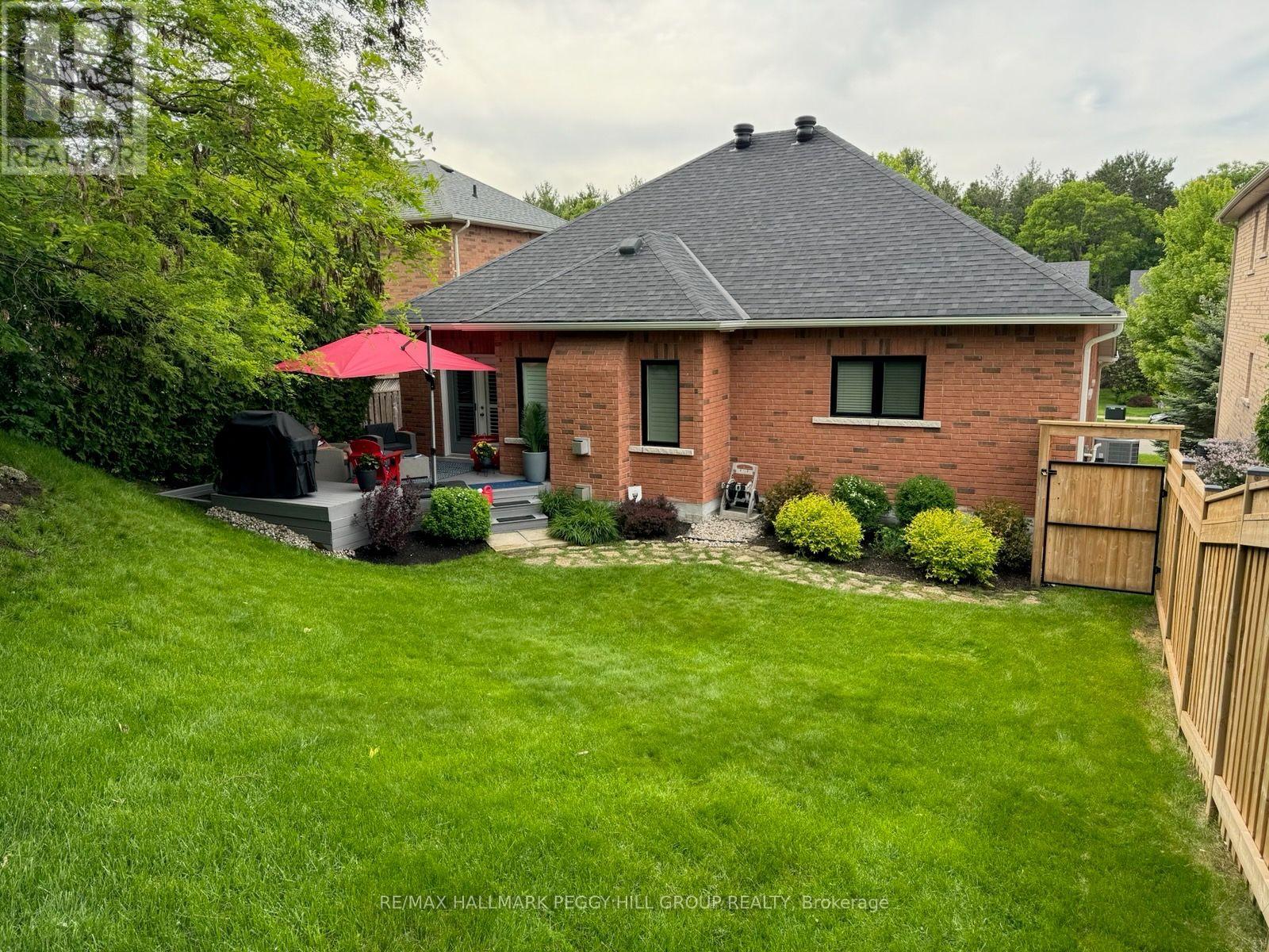 99 Cumming Drive, Barrie (Ardagh), Ontario  L4N 0C6 - Photo 20 - S13030726