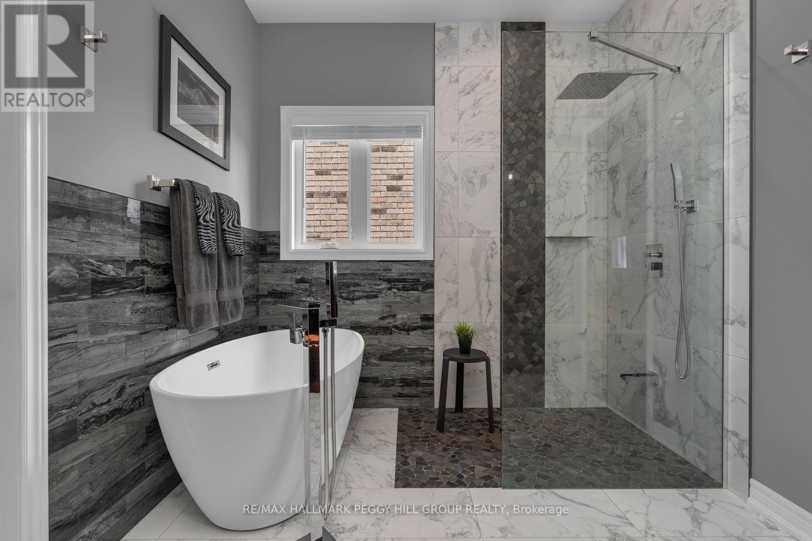 99 Cumming Drive, Barrie (Ardagh), Ontario  L4N 0C6 - Photo 8 - S13030726