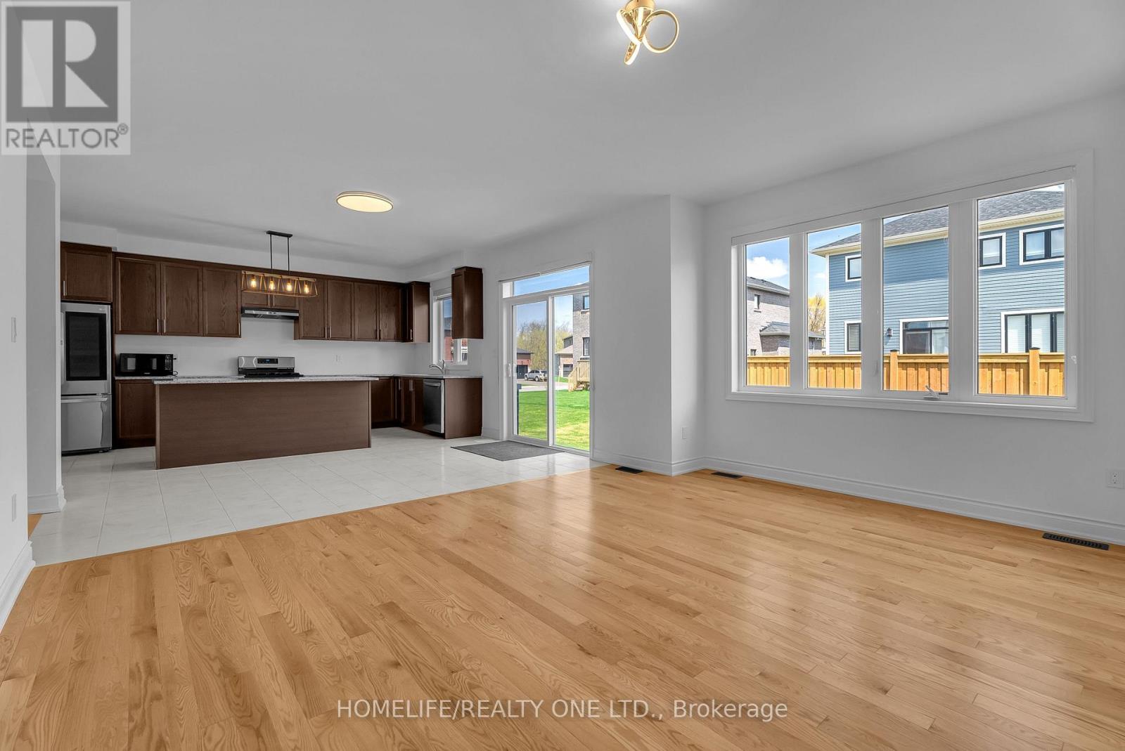 47 Autumn Drive, Wasaga Beach, Ontario  L9Z 0K7 - Photo 31 - S13030810