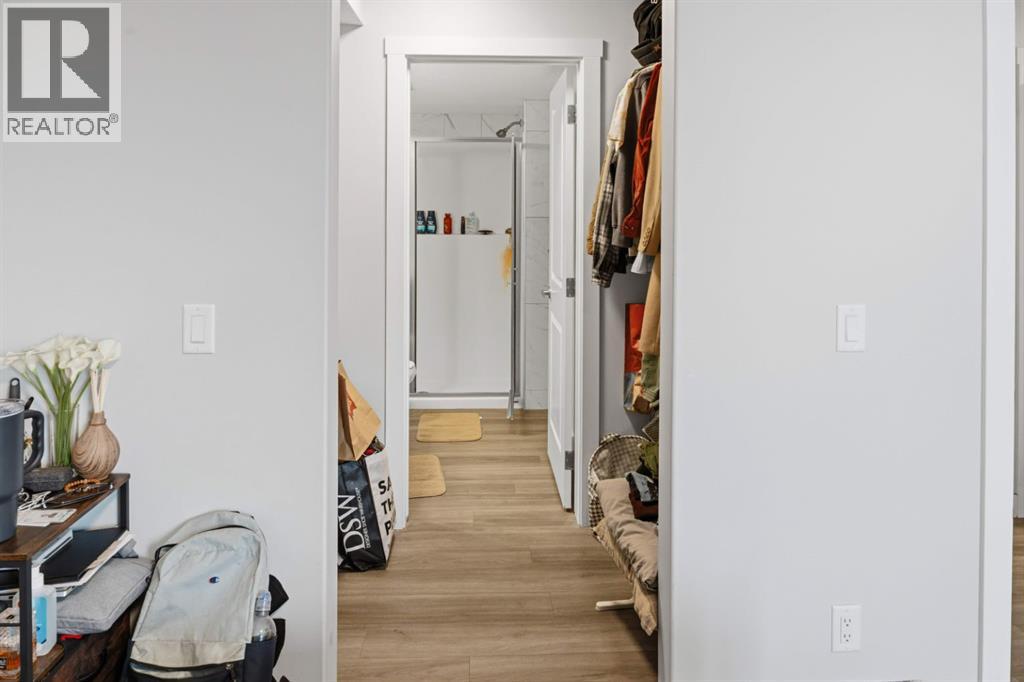 2402, 6118 80 Avenue Ne, Calgary, Alberta  T3J 0S6 - Photo 3 - A2303921