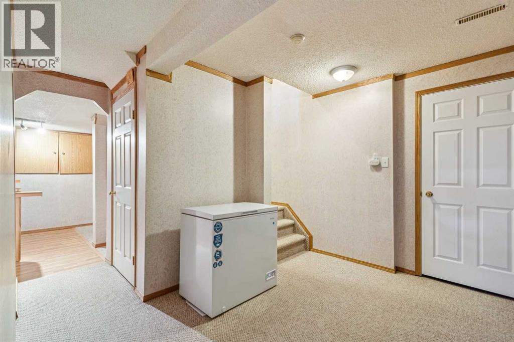 3 Riverwood Court Se, Calgary, Alberta  T2C 4E9 - Photo 27 - A2303979