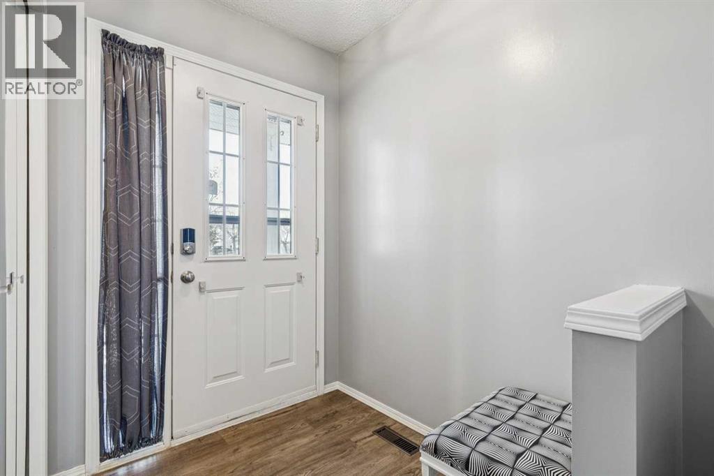 3 Riverwood Court Se, Calgary, Alberta  T2C 4E9 - Photo 3 - A2303979