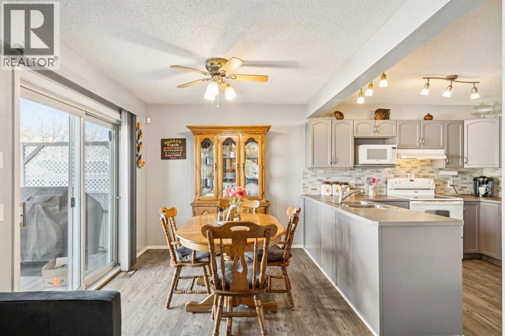 3 Riverwood Court Se, Calgary, Alberta  T2C 4E9 - Photo 11 - A2303979