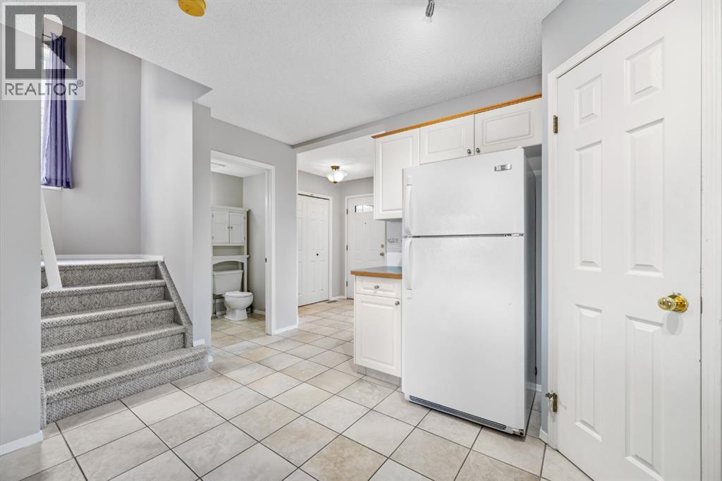 45 Country Hills Crescent Nw, Calgary, Alberta  T3K 5A8 - Photo 11 - A2304090