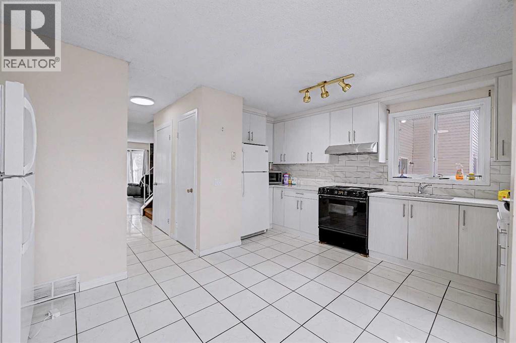 48 Whitworth Way Ne, Calgary, Alberta  T1Y 6A8 - Photo 10 - A2304092