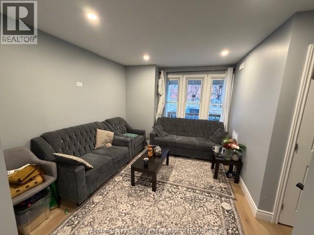 25 Giles Boulevard Unit# Main Level, Windsor, Ontario  N9A 4B6 - Photo 5 - 26008214