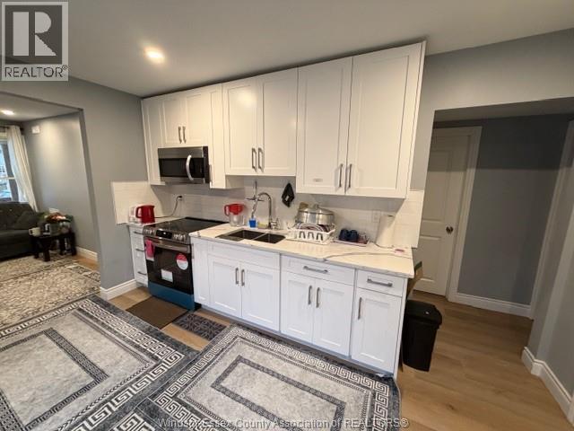 25 Giles Boulevard Unit# Main Level, Windsor, Ontario  N9A 4B6 - Photo 8 - 26008214