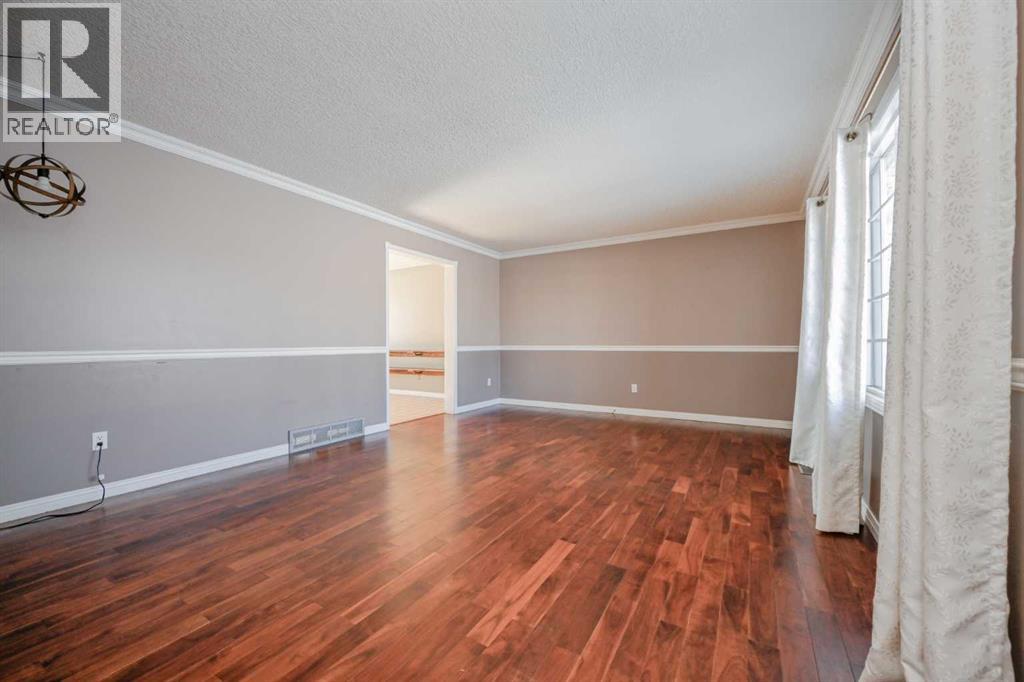 8909 102 Avenue, Grande Prairie, Alberta  T8X 1E9 - Photo 3 - A2300861