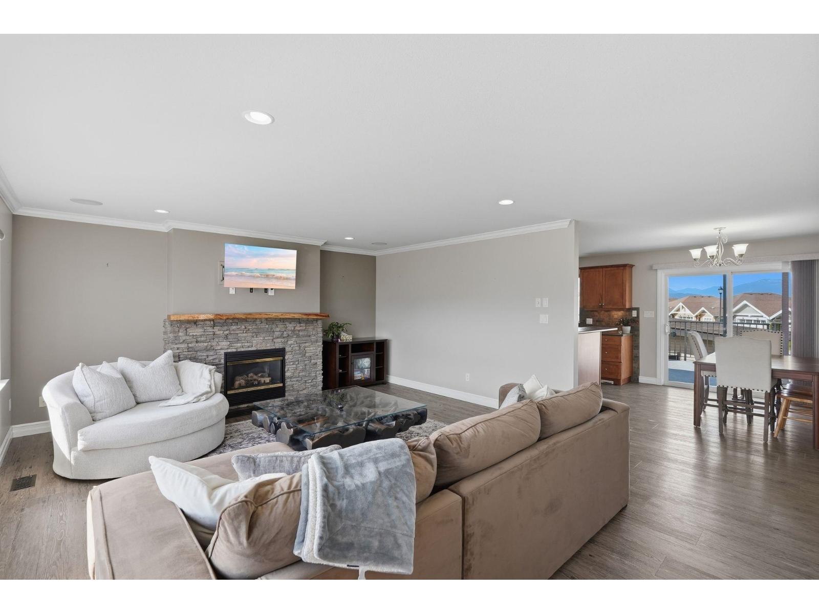 46521 Ranchero Drive, Sardis East Vedder, Chilliwack, British Columbia  V2P 5P3 - Photo 9 - R3113309