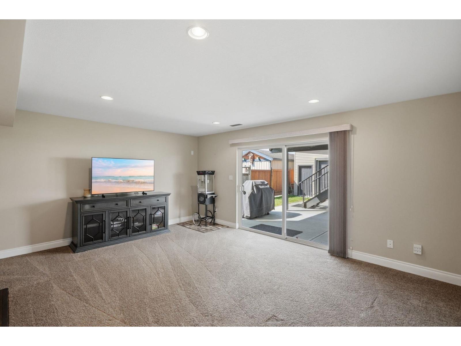 46521 Ranchero Drive, Sardis East Vedder, Chilliwack, British Columbia  V2P 5P3 - Photo 28 - R3113309