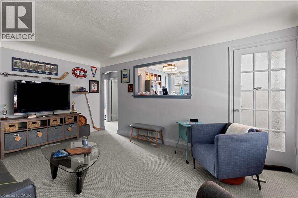 25 East 39th Street, Hamilton, Ontario  L8V 4G9 - Photo 10 - 40819578