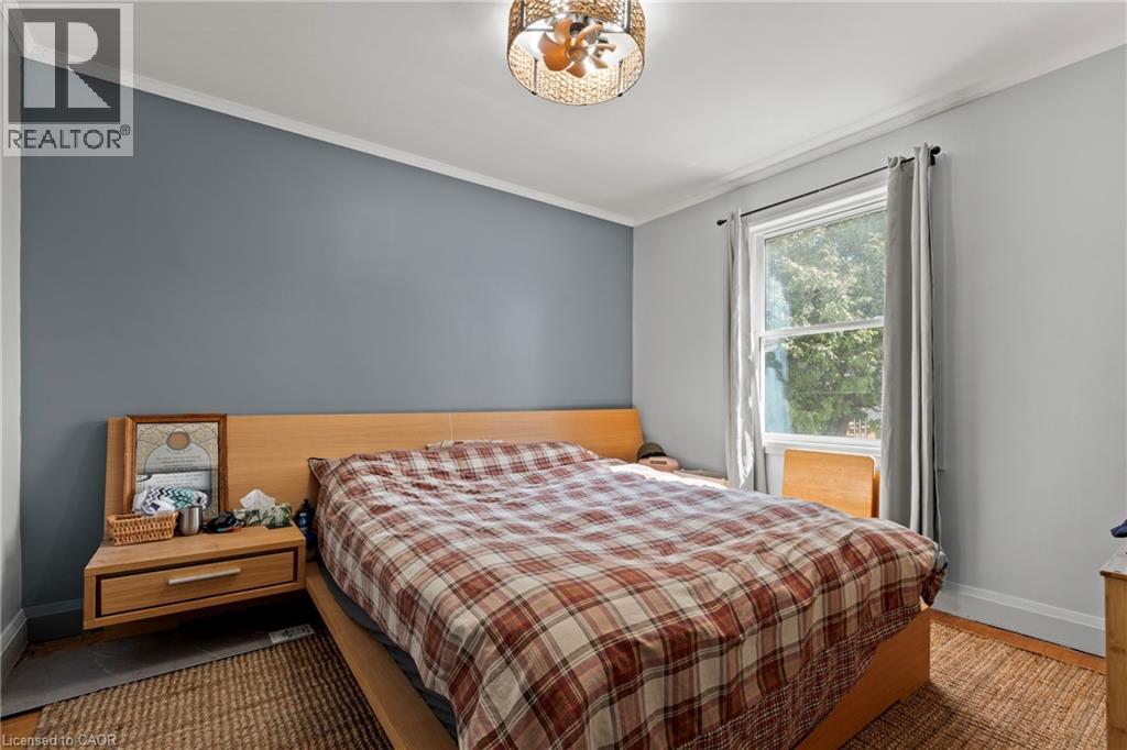 25 East 39th Street, Hamilton, Ontario  L8V 4G9 - Photo 11 - 40819578