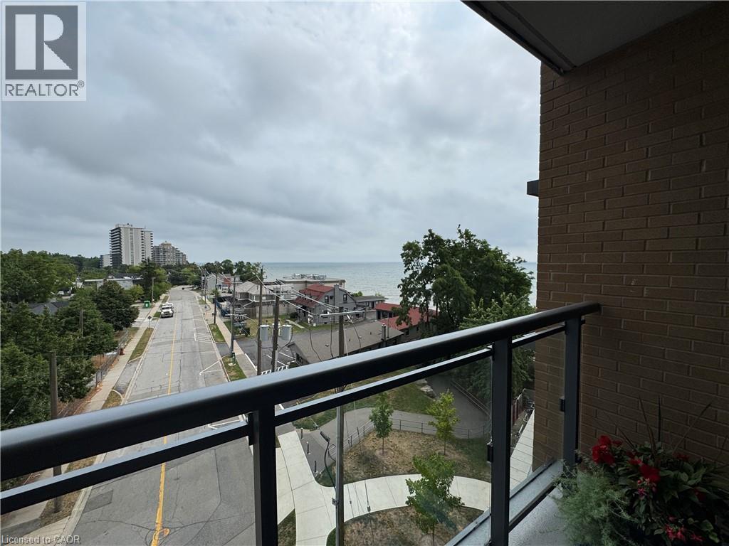 2060 Lakeshore Road Unit# 405, Burlington, Ontario  L7R 0G2 - Photo 25 - 40822889