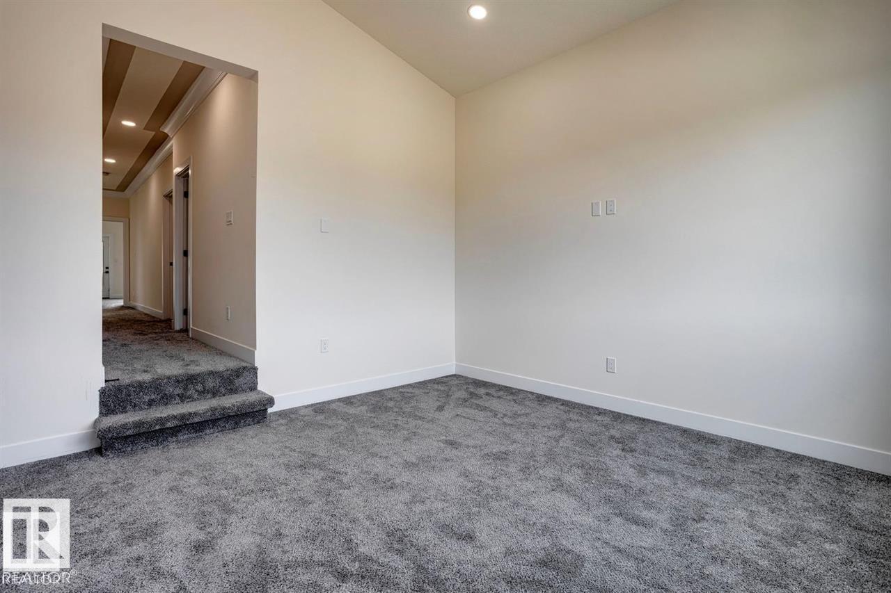 5210 Kimball Cr W Sw, Edmonton, Alberta  T6W 4Z2 - Photo 13 - E4483502