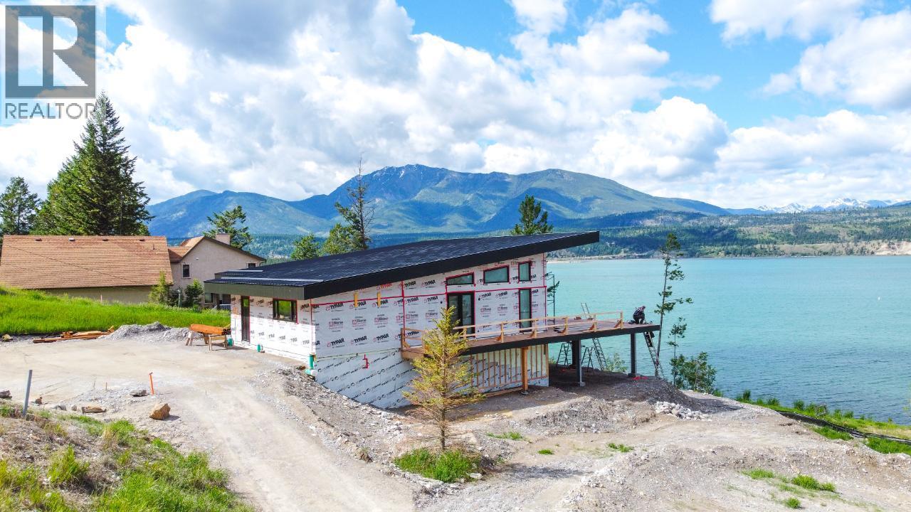 8692 Cottage Lane, Canal Flats, British Columbia  V0B 1B0 - Photo 28 - 10384288