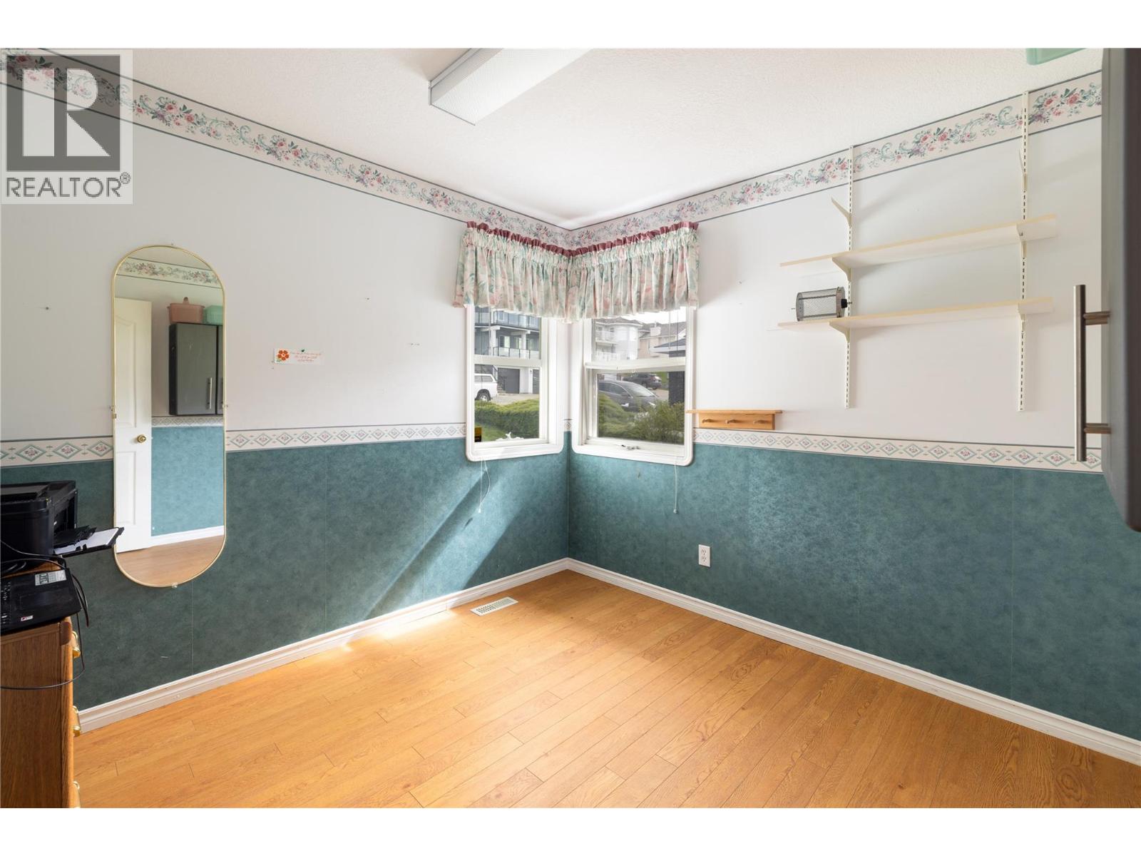 4805 Valleyview Place, Vernon, British Columbia  V1T 9L6 - Photo 23 - 10384303