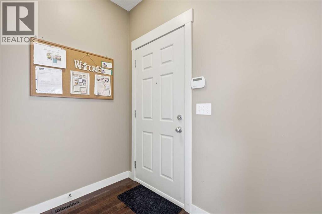 338 Skyview Ranch Road Ne, Calgary, Alberta  T3N 0K9 - Photo 3 - A2303495