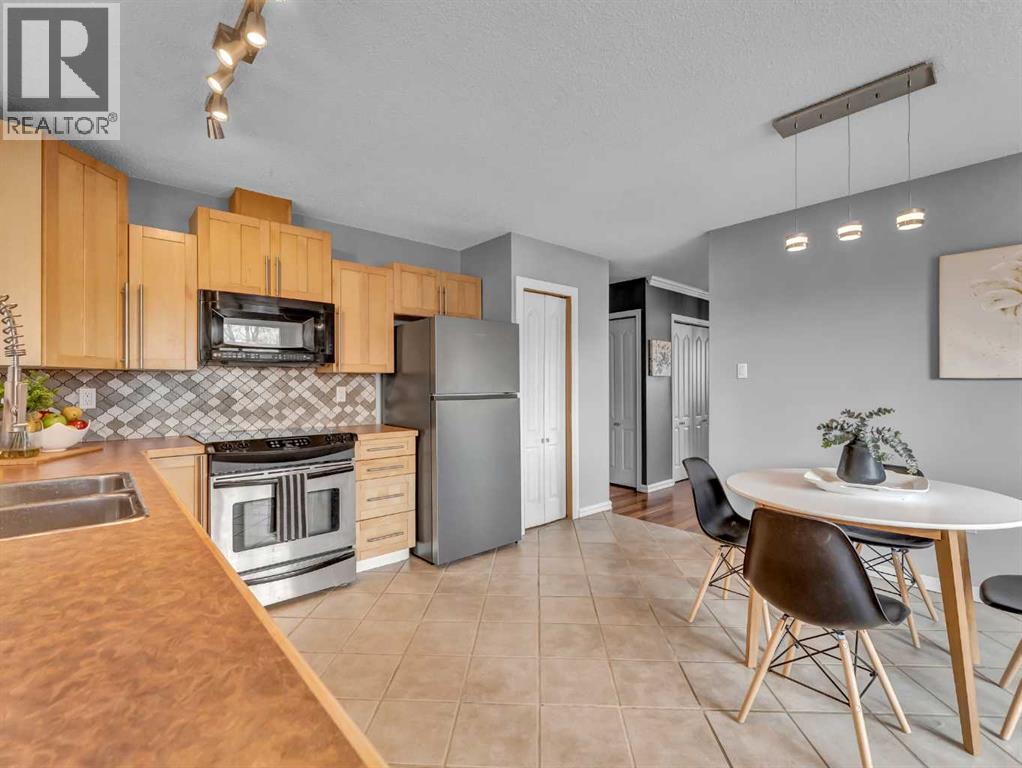 17 Ross Haven Court Se, Medicine Hat, Alberta  T1B 3B3 - Photo 12 - A2303451