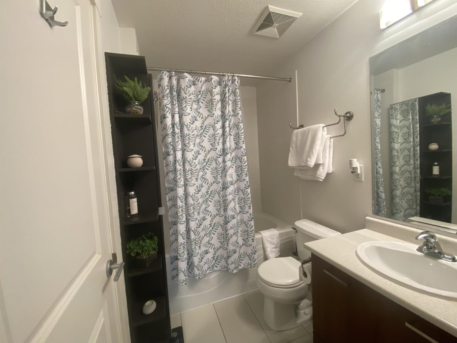 203 13321 102a Avenue, Surrey, British Columbia  V3T 1P6 - Photo 37 - R3109988