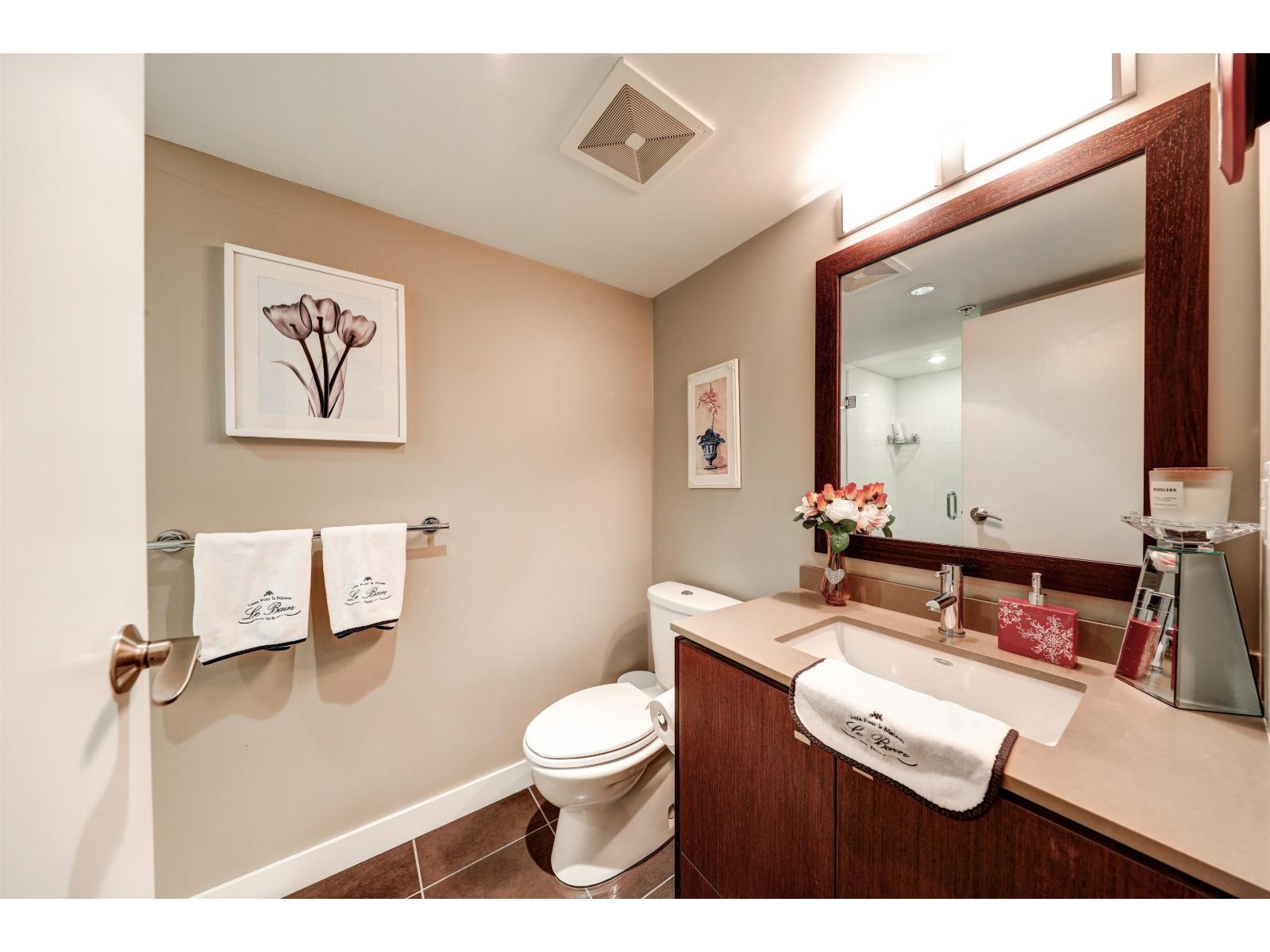 205 2940 King George Boulevard, Surrey, British Columbia  V4P 1A2 - Photo 18 - R3107000