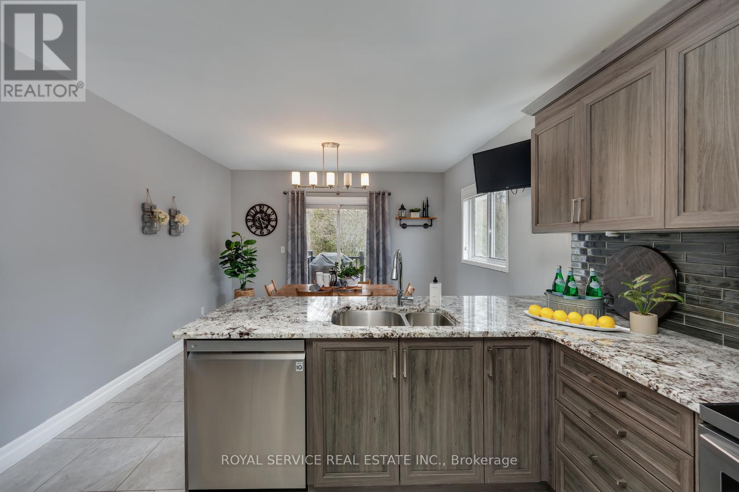 28 Baxter Place, Port Hope, Ontario  L1A 4J6 - Photo 13 - X13030944