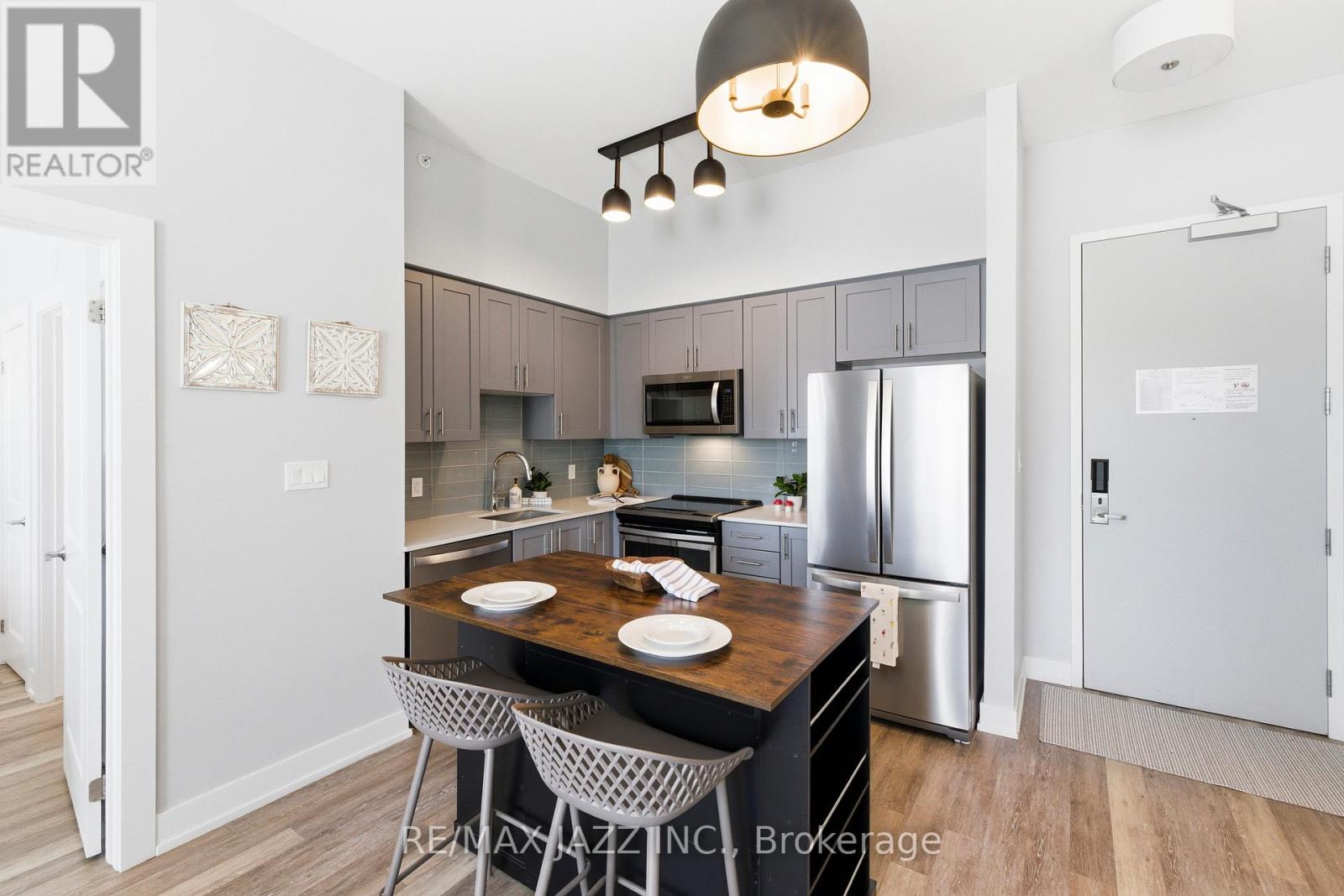 119 - 25 PEN LAKE POINT ROAD, Huntsville, Ontario