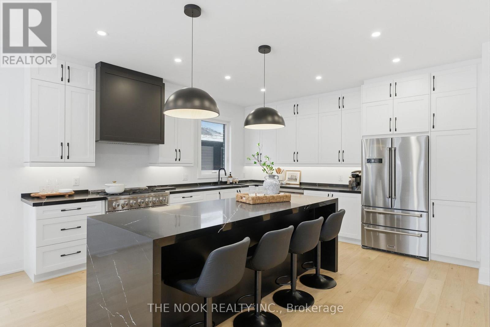 678 Otonabee Drive, Peterborough (Ashburnham Ward 4), Ontario  K9J 7P9 - Photo 9 - X13030998