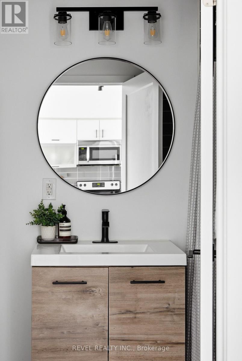 2701 - 150 East Liberty Street, Toronto, Ontario  M6K 3R5 - Photo 17 - C13030762