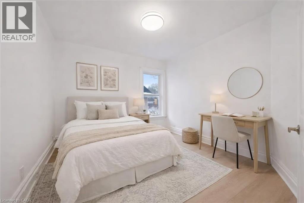 136 Paisley Street, Guelph, Ontario  N1H 2P1 - Photo 8 - 40806400