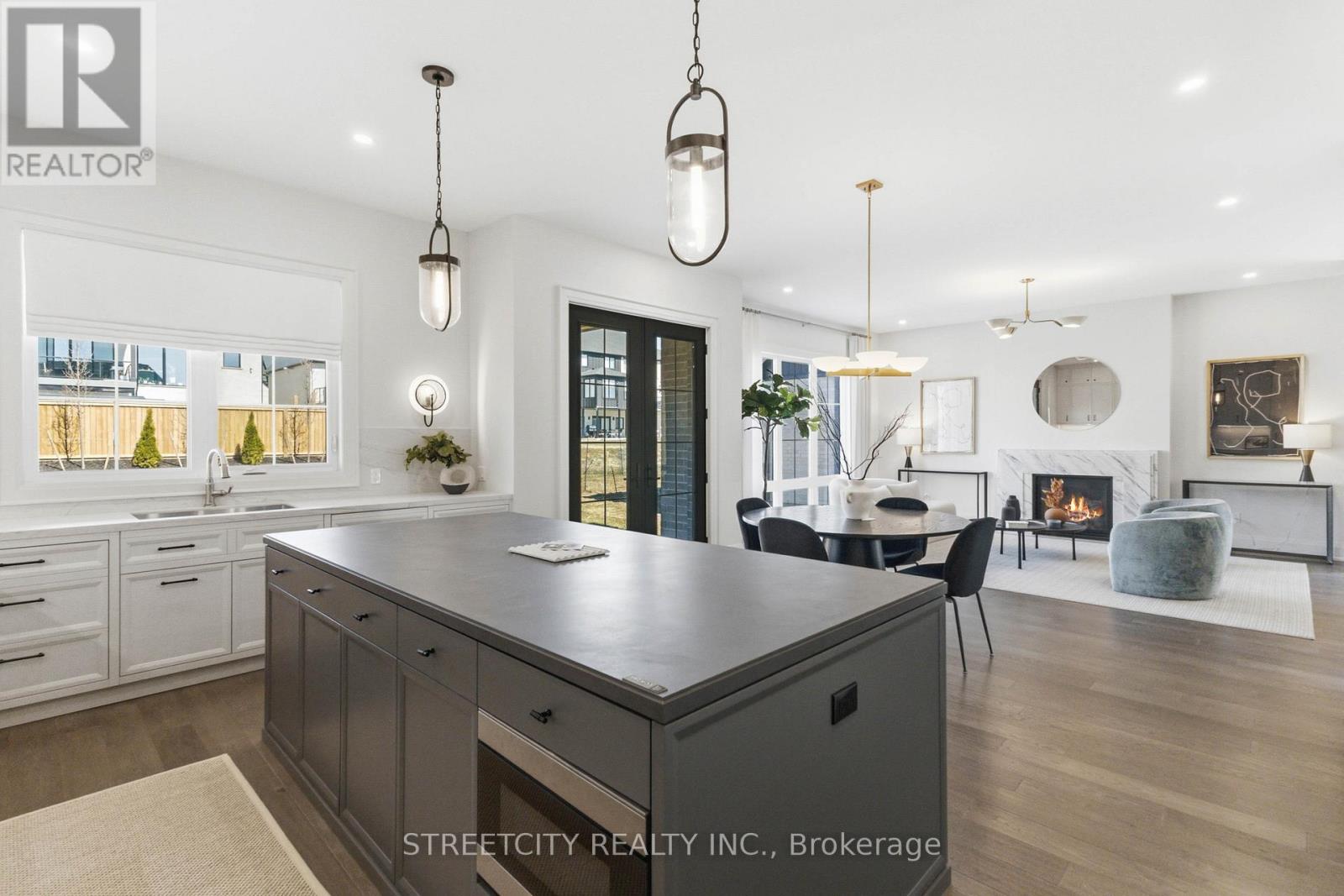 326 Manhattan Drive, London South, Ontario  N6K 4M7 - Photo 26 - X13030876