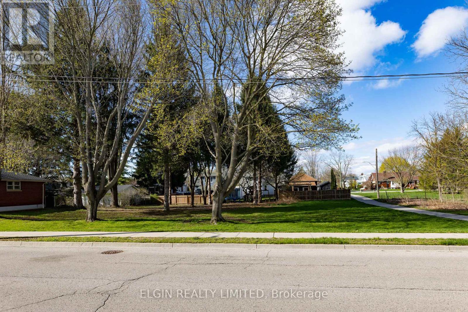 94 CHESTNUT STREET, St. Thomas, Ontario